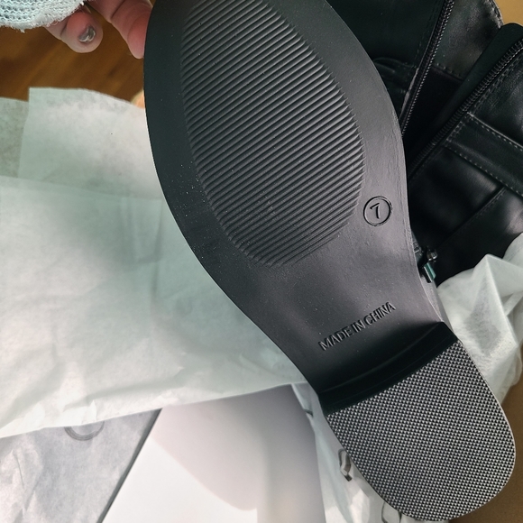 Journee collection boots - Picture 2 of 5